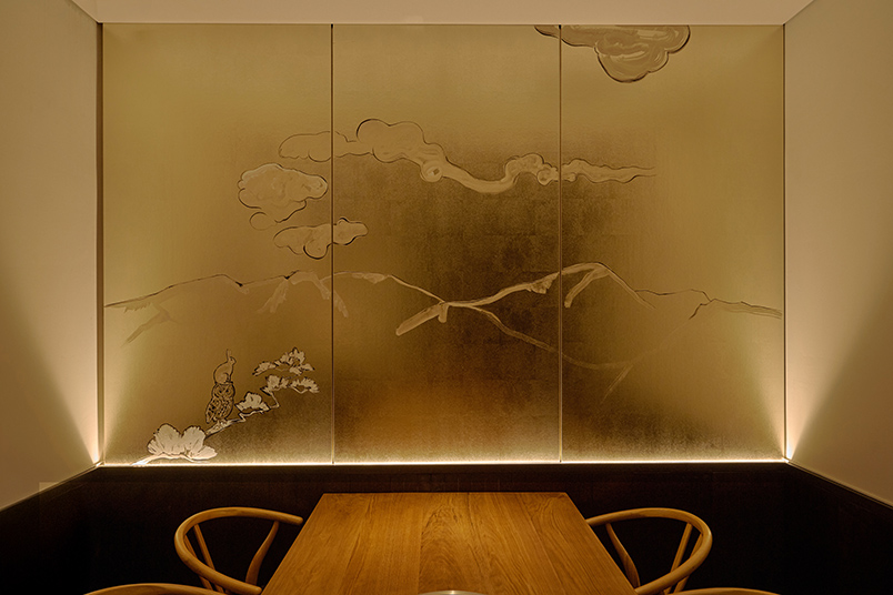 Floor 2 - Table for 6 - 21 Room