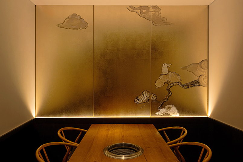 Floor 2 - Table for 6 - 22 Room