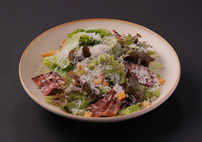 ロメインレタスのシーザーサラダ